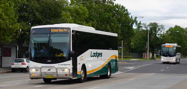 Lodges Volvo B7R Volgren SC222 21